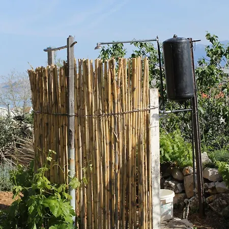 By The Sea Pag - 6290 Apartman *